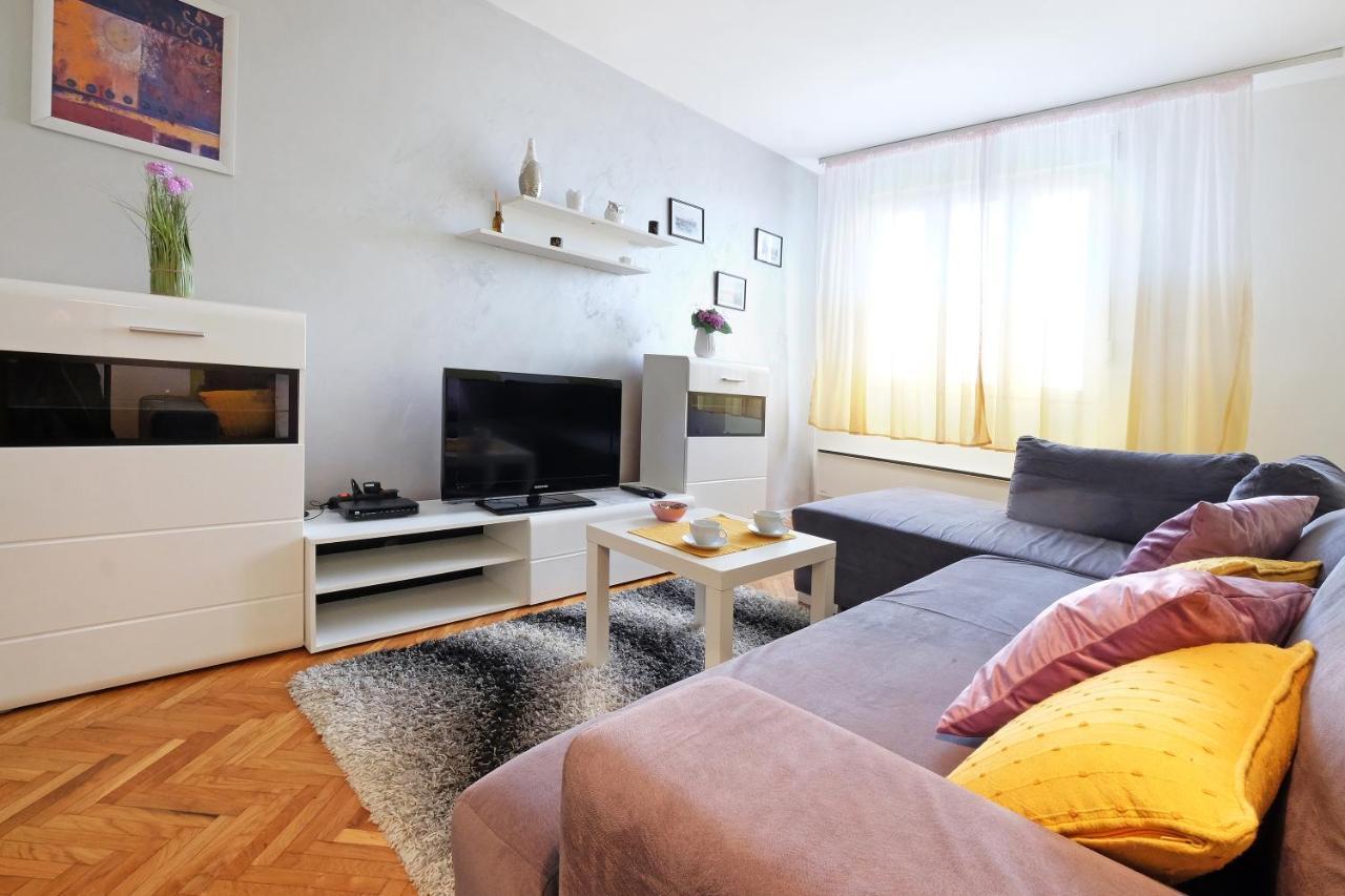 Apartment Paradise Fantasy Belgrad Exterior foto