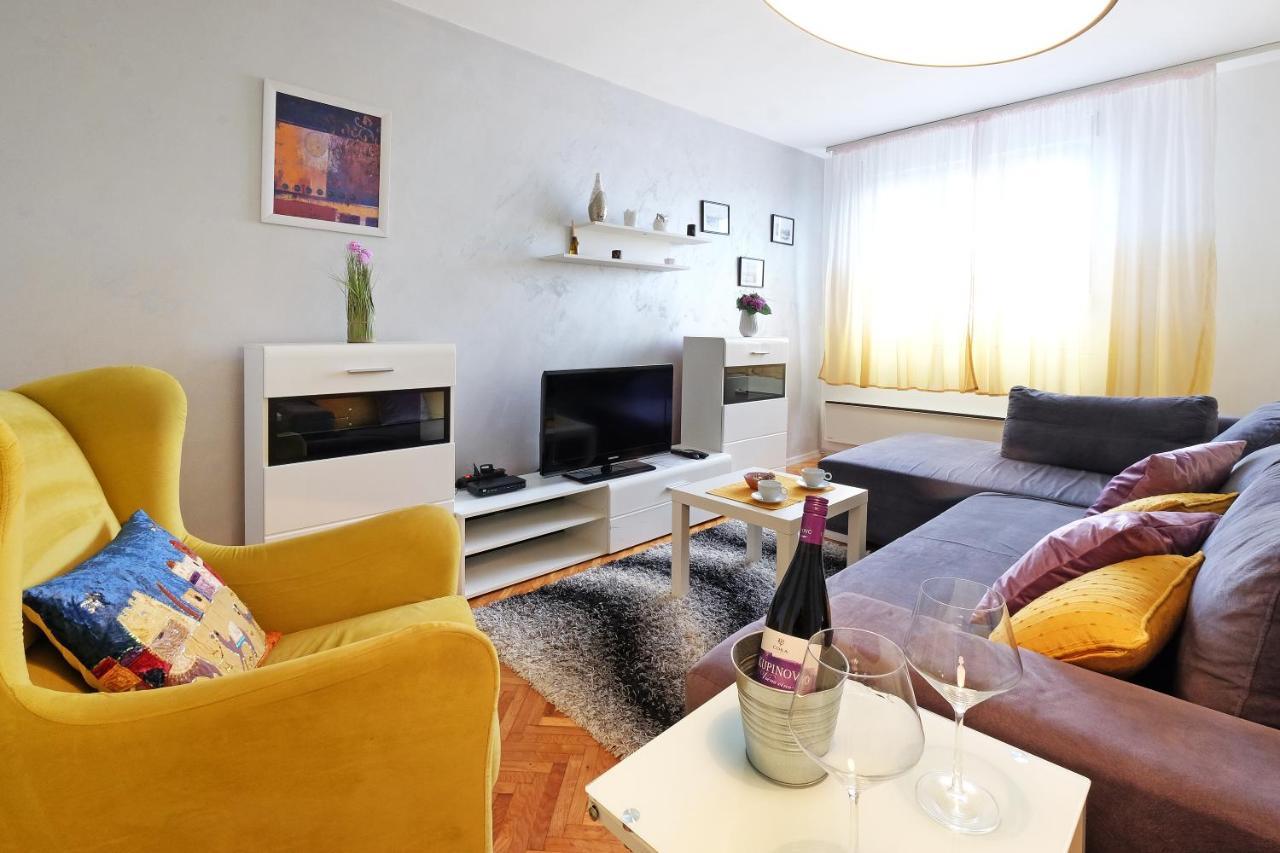 Apartment Paradise Fantasy Belgrad Exterior foto